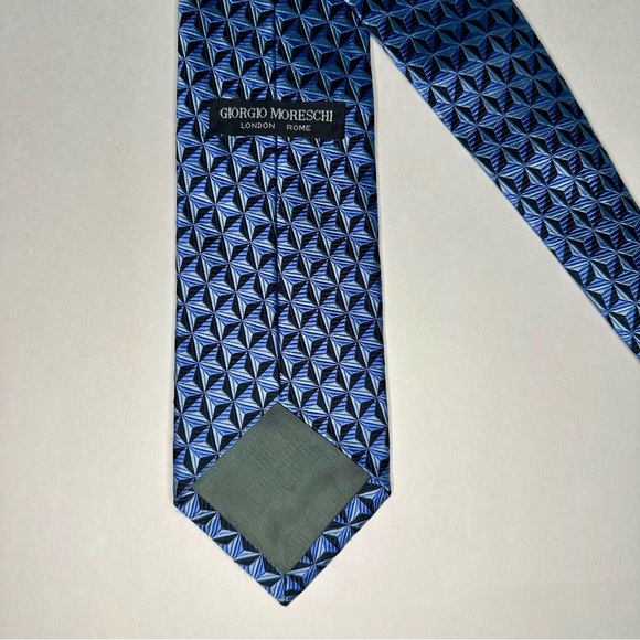 GIORGIO MORESCHI Heavy Blue Geometric Patterned Blue Classic Silk Tie - Picture 3 of 7